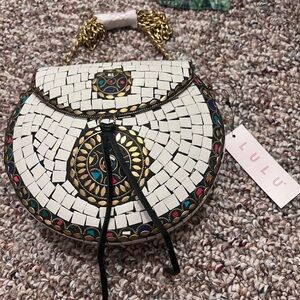 NWT LuLU”s metal crossbody embellish bag